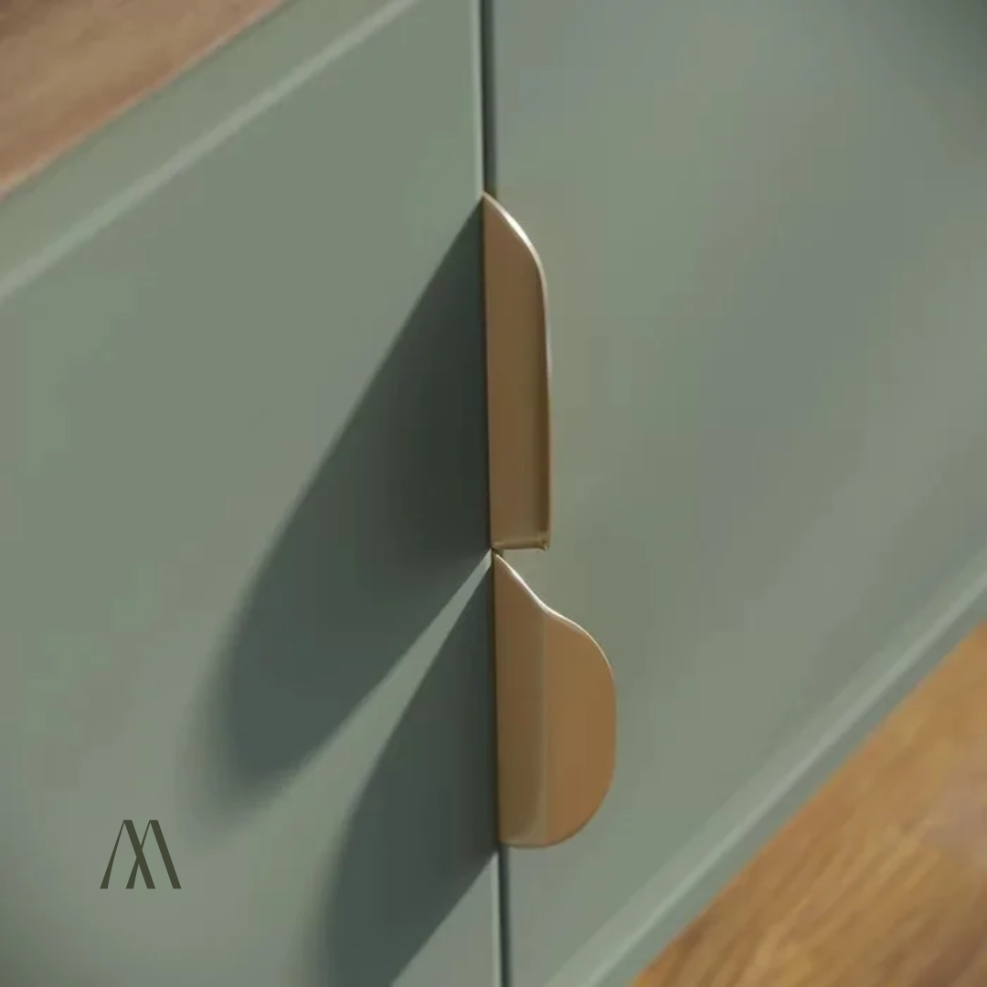 Narita TV Rack